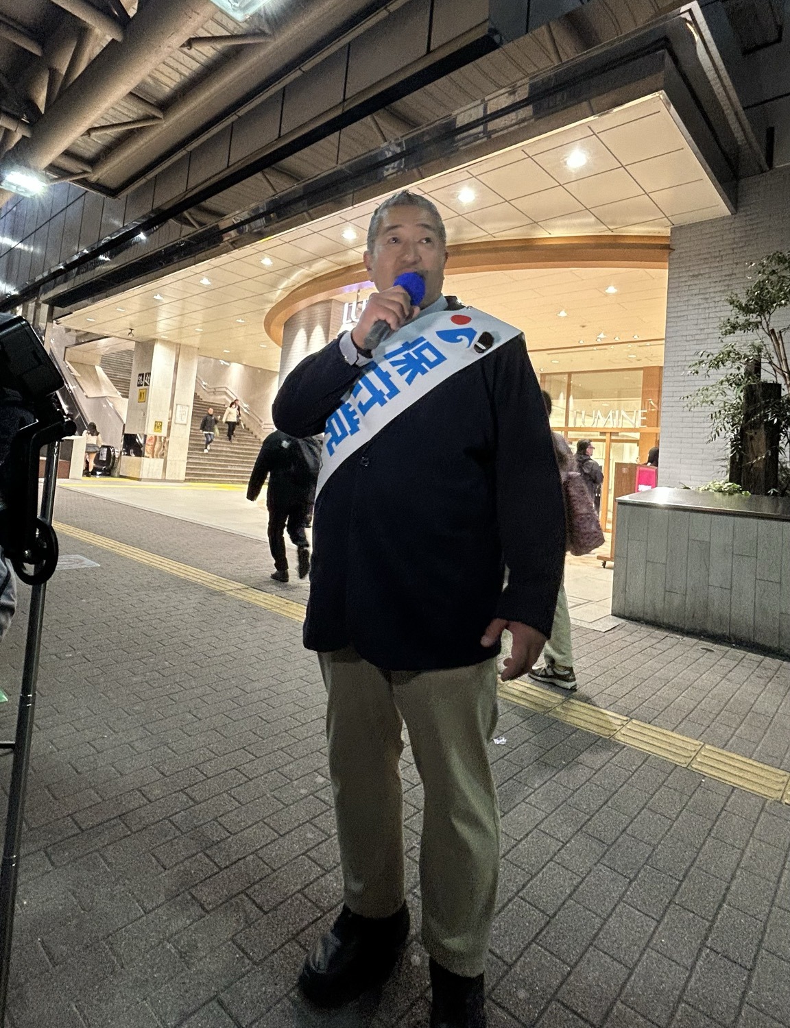 立川駅 南口・北口 辻立ち